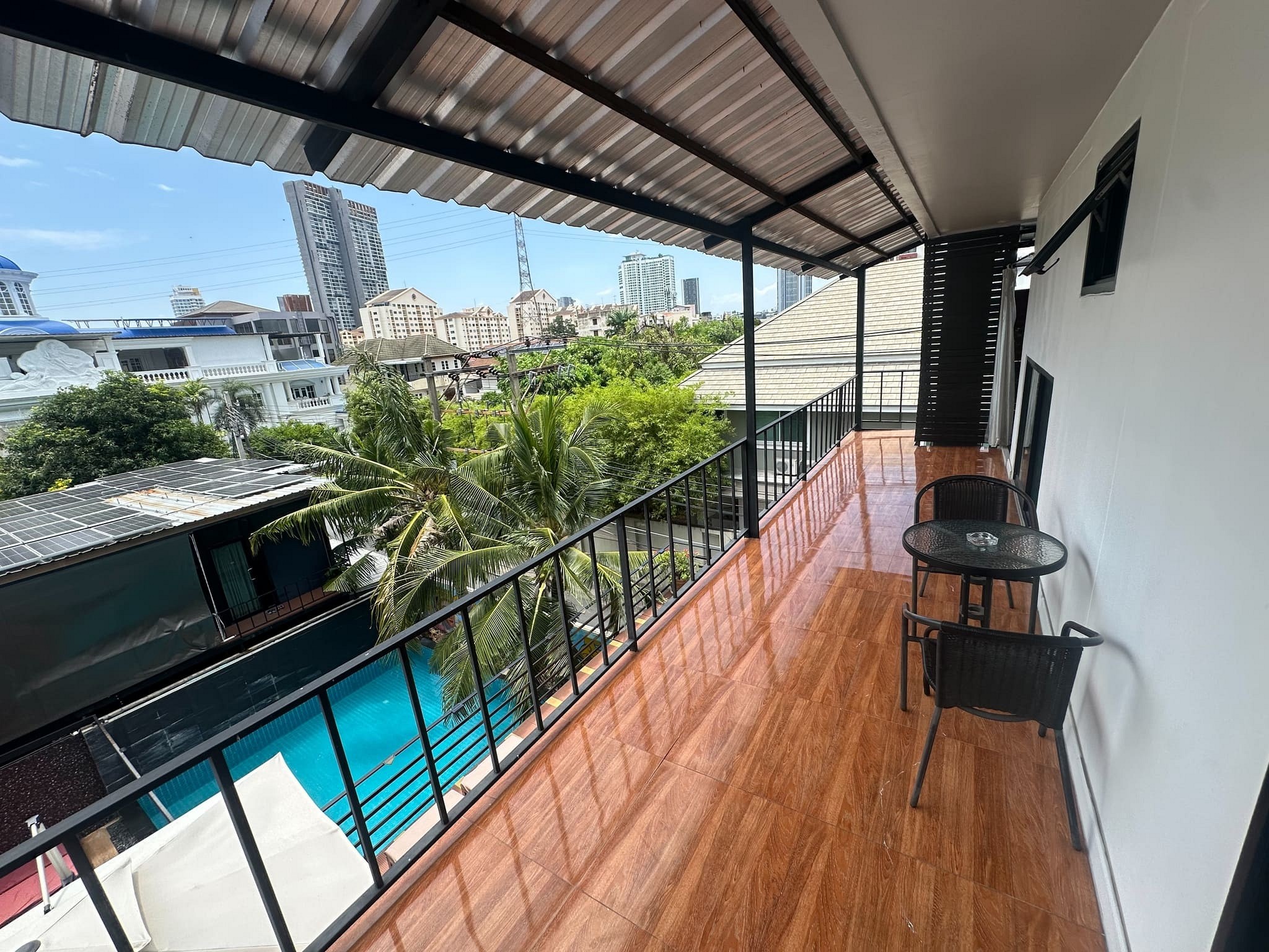 V20 Boutique Hotel