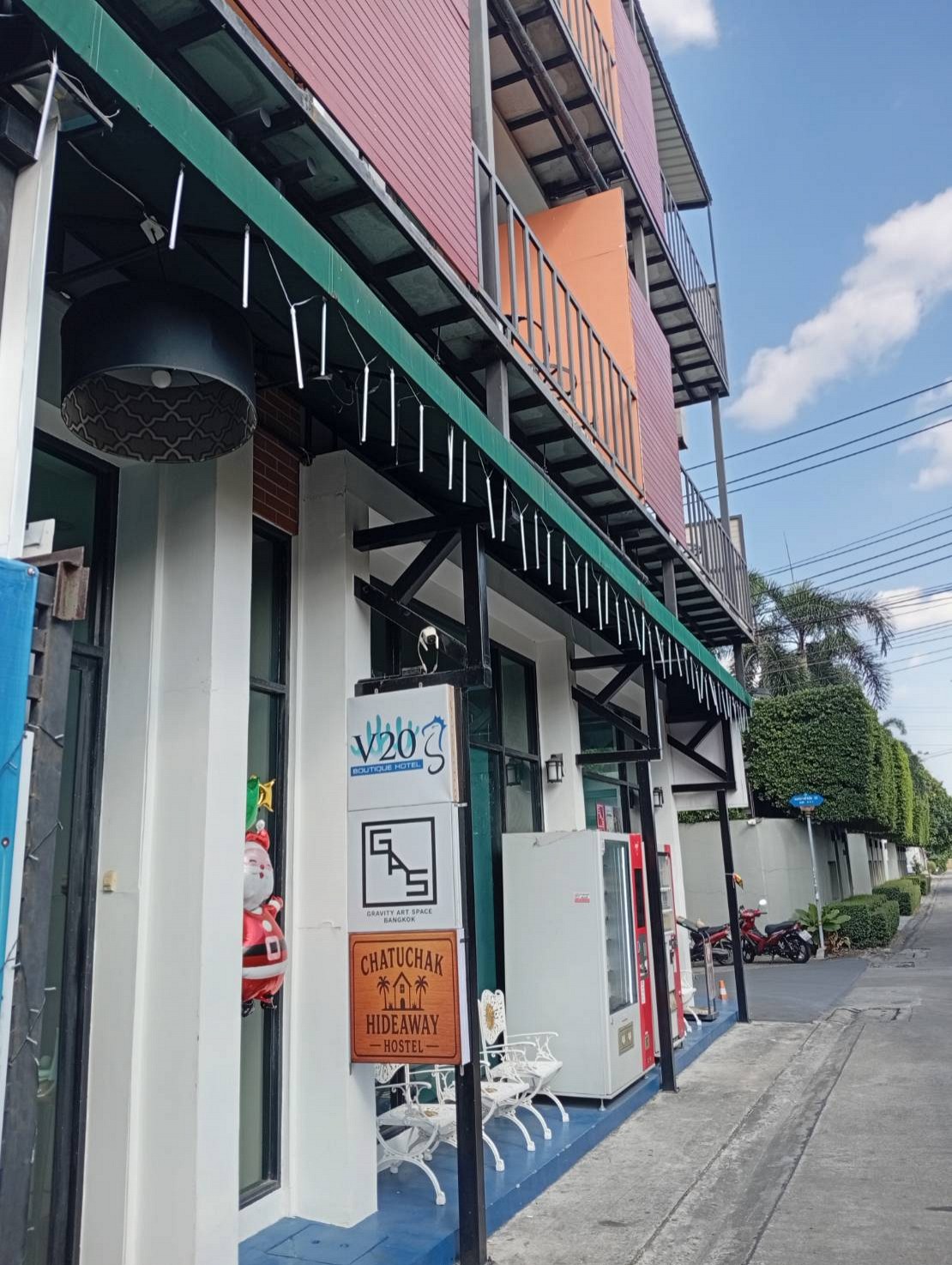 V20 Boutique Hotel